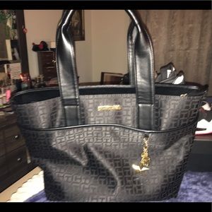 Tommy Hilfiger pocketbook
